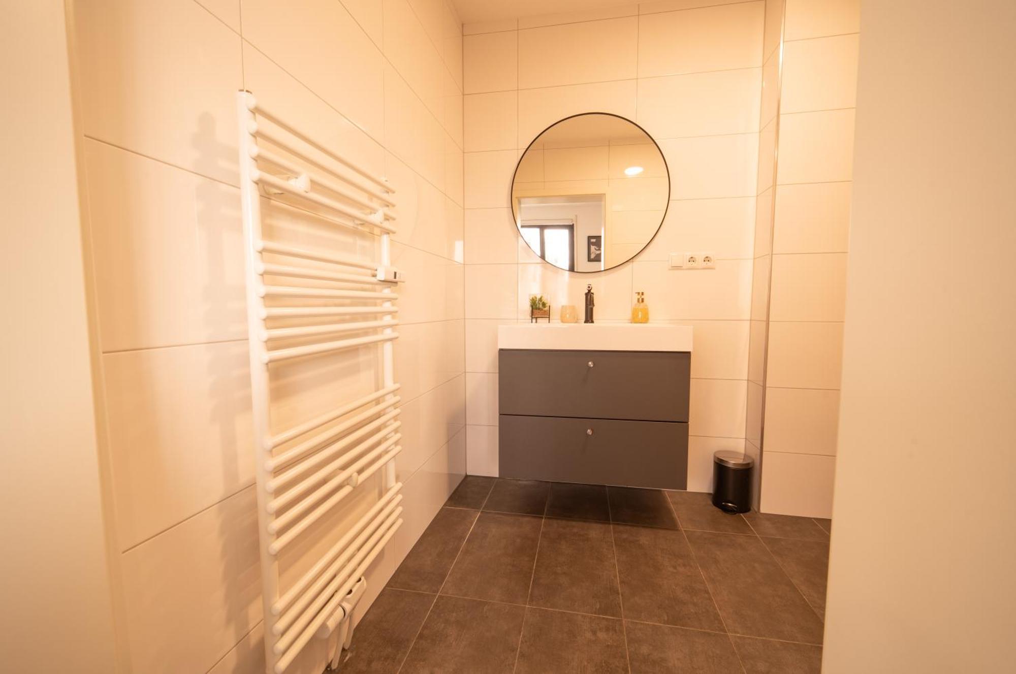Ferienwohnung Mit Ladesaeule In Kassel Harleshausen Exteriör bild
